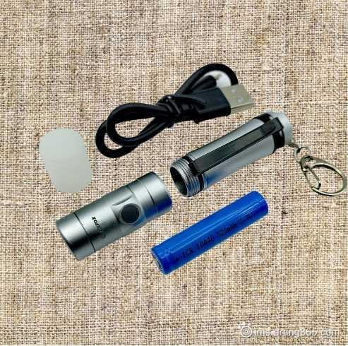 U1 10440 迷你可充电钥匙扣 EDC 手电筒